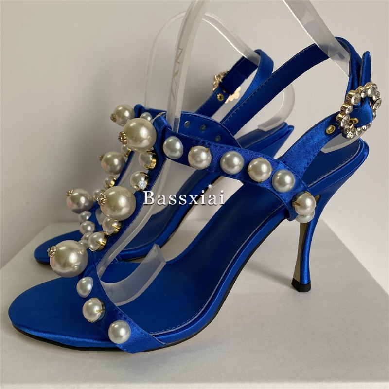 Pearl Bead Decor T-Strap Stile - огляд і ціна Sandal Strappy Heeled