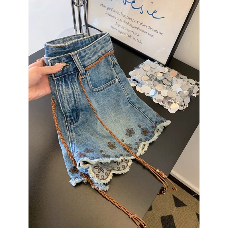 Breathable Vintage Denim Short - огляд і ціна Shorts Denim Frayed